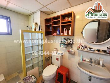ทาวน์โฮม 4 ชั้น ซอยเทศบาลสงเคราะห์2 บองมาร์เช่ มาร์เก็ตพาร์ค