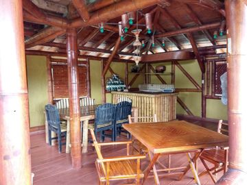 Hotel Campestre en Venta -Zona Pueblo Tapao