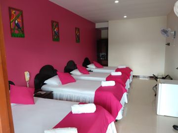 Hotel Campestre en Venta -Zona Pueblo Tapao