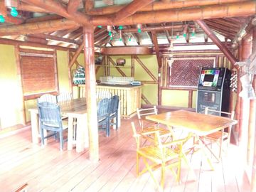 Hotel Campestre en Venta -Zona Pueblo Tapao
