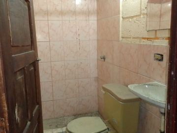 SE VENDE CASA RENTERA EN FLORESTA 2