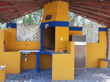 CASA QUINTA AMUEBLADA EN VENTA EN SANTIAGO NUEVO LEON ZONA LA TINAJA, CARRETERA LOS CAVAZOS A JUAREZ NUEVO LEON, KM 15