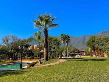 CASA QUINTA AMUEBLADA EN VENTA EN SANTIAGO NUEVO LEON ZONA LA TINAJA, CARRETERA LOS CAVAZOS A JUAREZ NUEVO LEON, KM 15