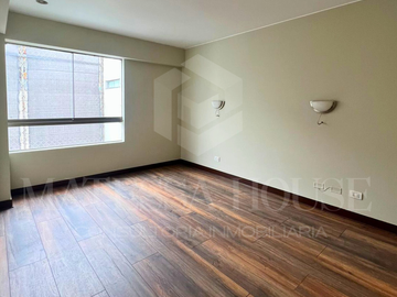 SE VENDE -  DUPLEX EN CALLE LOS APACHES, SURCO