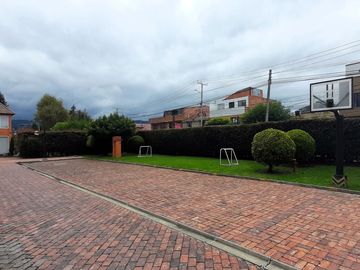 VENTA DE HERMOSA CASA EN CHÍA