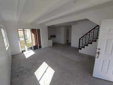 House for Sale with 5 Bedrooms in Urdaneta, Pangasinan