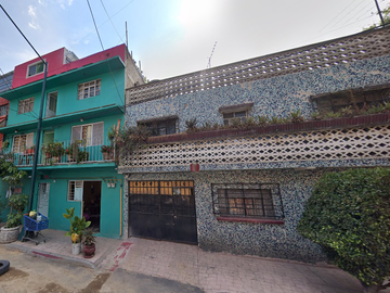casa en venta en colonia granada  cerca de avenida rio san joaquin ajrj