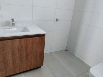 Suite con balcon de Venta en Cumbaya