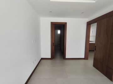 Suite con balcon de Venta en Cumbaya
