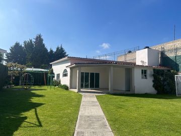 Casa en Venta en Villas Country Metepec, Providencia