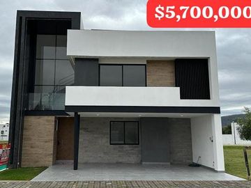 PRECIOSA CASA EN VENTA PARQUE CHIAPAS LOMAS DE ANGELOPOLIS PUEBLA