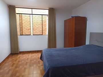 VENTA DE CASA EN RESIDENCIAL VALLE HERMOSO DE OQUENDO - CALLAO