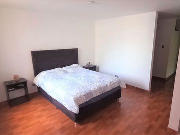 VENTA DE CASA EN RESIDENCIAL VALLE HERMOSO DE OQUENDO - CALLAO