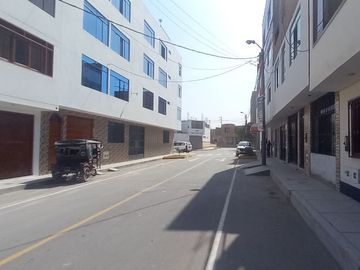 VENTA DE CASA EN RESIDENCIAL VALLE HERMOSO DE OQUENDO - CALLAO