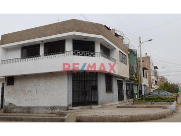 San Juan De Miraflores - Bonita Casa En Venta
