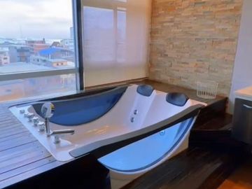 hotel de venta en manta zona centro