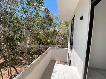 CASA NUEVA DE 2 NIVELES ALDEA UMM A ESTRENAR