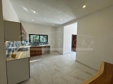 CASA NUEVA DE 2 NIVELES ALDEA UMM A ESTRENAR