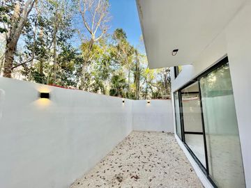 CASA NUEVA DE 2 NIVELES ALDEA UMM A ESTRENAR