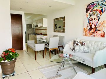 $1,890,000 Una Casa Nueva con Alberca en Jiutepec Morelos