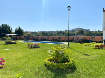 $1,890,000 Una Casa Nueva con Alberca en Jiutepec Morelos