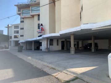 DEPARTAMENTO EN VENTA VILLAS DDE IRAPUATO JUNTO A CLUB DE GOLF