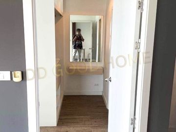 Kuruthani Privacy Condo Soi Charansanitwong 67, Bang Phlat Subdistrict