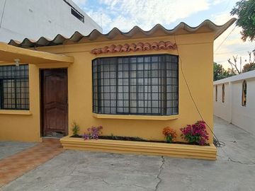 Venta propiedad esquinera en la Ciudadela Guayacanes norte de Guayaquil