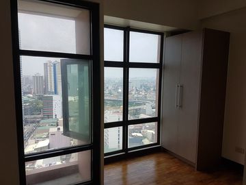 2 bedroom ready for occupancy rent to own in makati city dela rosa magallanes san antonio yakal malugay palanan pio del pillar condominium in makati n