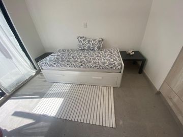SE VENDE BONITO CONDOMINIO EN 