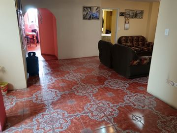 CASA RENTERA EN  VENTA COCHAPAMBA