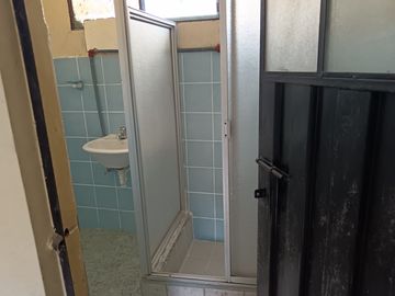 CASA RENTERA EN  VENTA COCHAPAMBA
