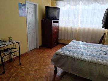 CASA RENTERA EN  VENTA COCHAPAMBA