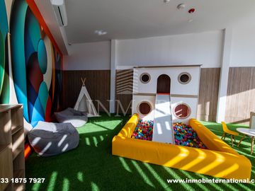 Departamento en venta, 2 recamaras, cerca de Plaza del Sol y La Perla, Zapopan