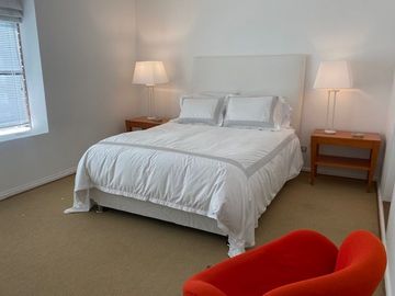 CASA EN VENTA EN SAN ISIDRO CON GRAN JARDIN
