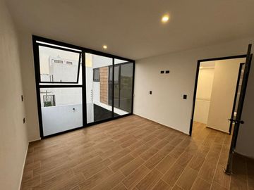 ¡Casa en Venta en Residencial 33, San Andrés Cholula, Puebla!