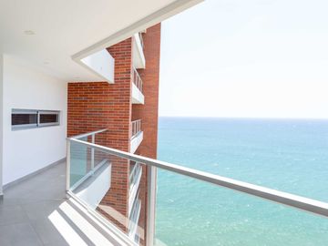 Departamento en venta primera línea al Mar, sector playa Murciélago, Cerca al Mall del Pacífico  Manta Ecuador