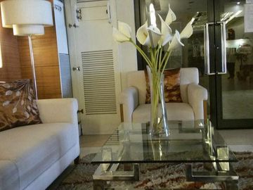 2 bedroom ready for occupancy rent to own in makati city dela rosa magallanes san antonio yakal malugay palanan pio del pillar condominium in makati n