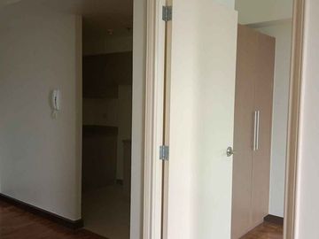 2 bedroom ready for occupancy rent to own in makati city dela rosa magallanes san antonio yakal malugay palanan pio del pillar condominium in makati n
