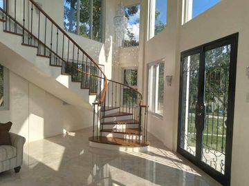 House and Lot for Sale at Tagaytay Highlands, Tagaytay, Cavite