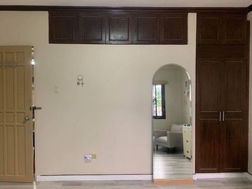 4BR House and Lot for  Sale at Dasmariñas Cavite City