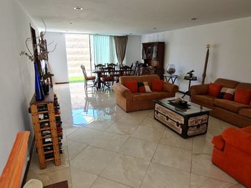 Casa en Venta en Zavaleta