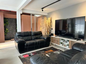 PR21260 Casa en venta en el sector Suramericana