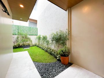 For Sale: Brand New 3 Bedroom House and Lot in Ireneville Village Parañaque