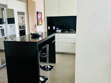 Bosque 6060 Hermoso Pent House en Venta