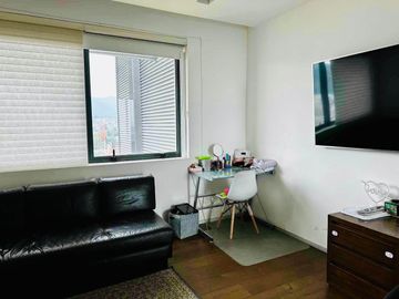 Bosque 6060 Hermoso Pent House en Venta