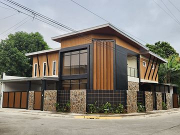 ⏳🌴🚀 Time's Running Out! Secure Your Slice of Modern Tropical Paradise in Sta. Rosa NOW! 🚀🌴⏳