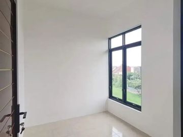 Rumah Baru 2 Lantai Luas 72 Tombro Sukarno Hatta Suhat Malang