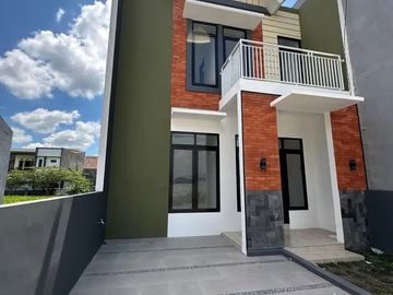 Rumah Baru 2 Lantai Luas 72 Tombro Sukarno Hatta Suhat Malang
