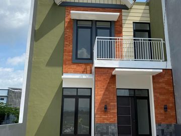 Rumah Baru 2 Lantai Luas 72 Tombro Sukarno Hatta Suhat Malang